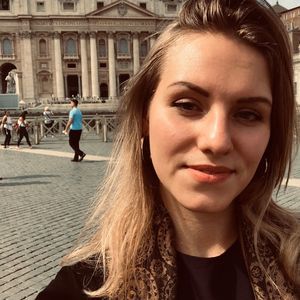 Meet your Posher, Valeriia